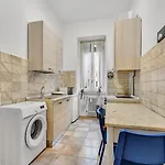 Pacini - Lakeside L&b Apartmán *